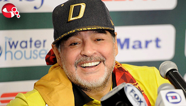 Efsane Futbolu Maradona hayatını kaybetti