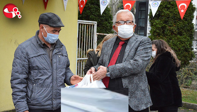 Bin çocuğa giysi yardımı...