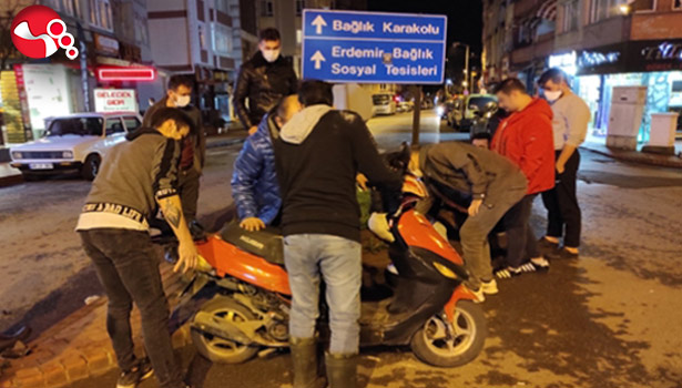 Otomobil ile Motosiklet çarpıştı...