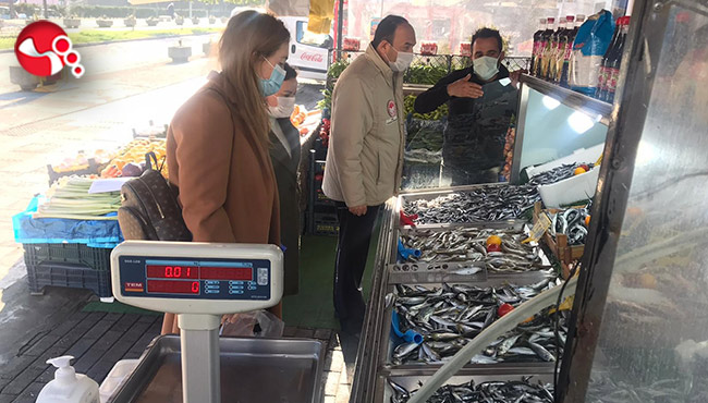 Ekipler balıkçı esnafını denetledi