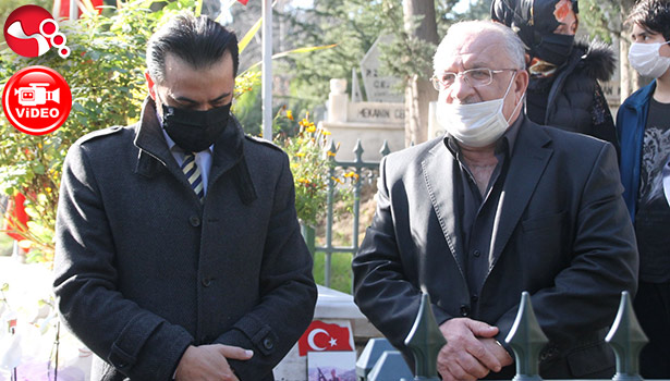 Kavga etmişlerdi!Şehidin mezarı başında barıştılar...