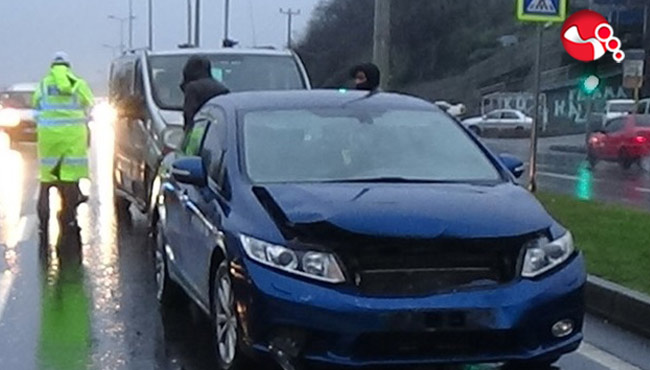 3 araç birbirine girdi!..