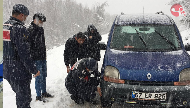 Vatandaşlara Jandarma yardımcı oldu