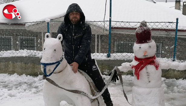 Karda hünerlerini sergilediler...