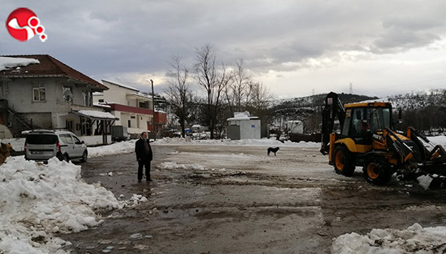 Subaşı’nda pazaryeri temizlendi…