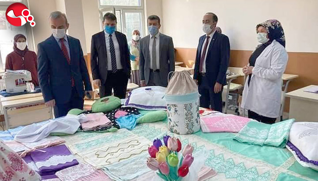 Köylerde Halk Eğitim Projesi’ne ilgi büyüyor