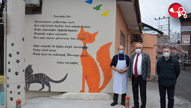 Orhan Veli’nin “Kuyruklu Şiir”i Kasaplar Sokağı’nda…