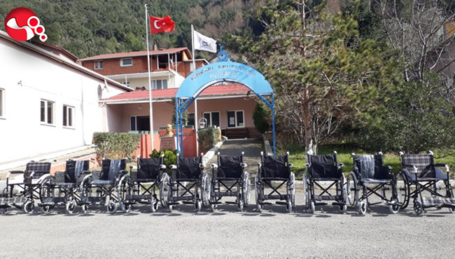 Fiziksel Engelliler Derneğine 10 adet tekerlekli sandalye ...