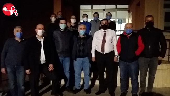 Kaya’dan sondajcılara moral ziyareti