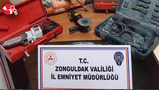 Depodan hırsızlık...