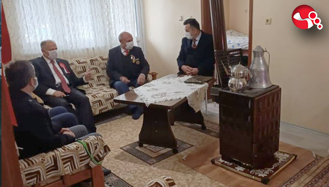 Şehit Ailelerine ziyaretler yapıldı