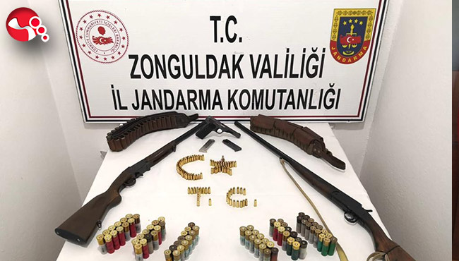 Evden cephanelik çıktı...