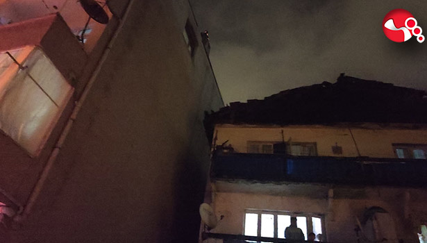 4 katlı binanın bacası tutuştu!!!