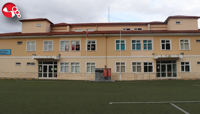 Yüz yüze eğitime ara vermişlerdi! Okullarda son durum?