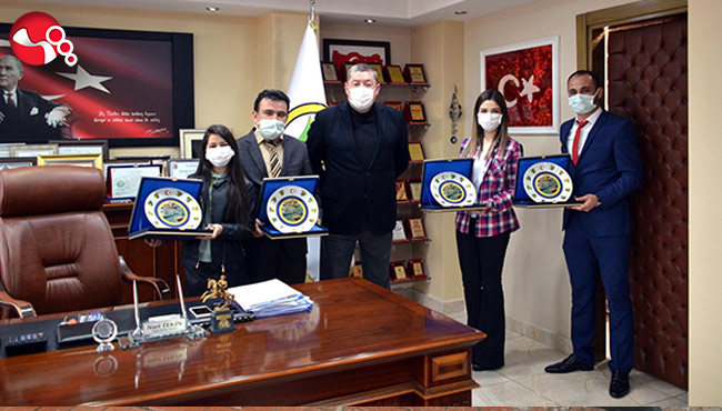 Türkiye Birincisi Cemre Su Başkan Tekin’i ziyaret etti