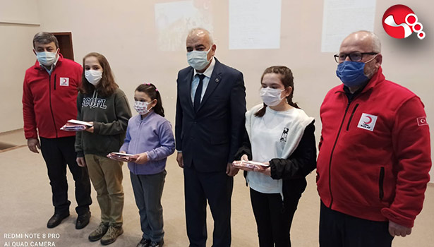 Devrek Kızılay Şubesinden ödül töreni