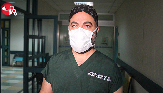 Koronavirüs geçiren idoktorlar bakın ne kokusu aldı?