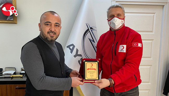 Opel Aysa’ya plaketli teşekkür...