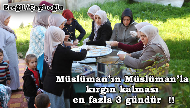 KUR'AN KURSU ÖĞRENCİLERİ AŞURE DAĞITTI