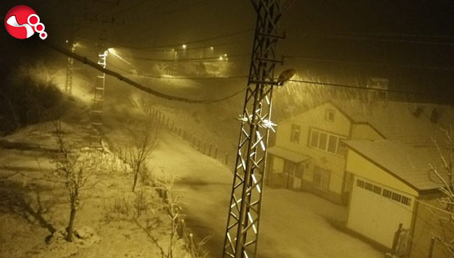 Yüksek kesimlerde kar yağdı