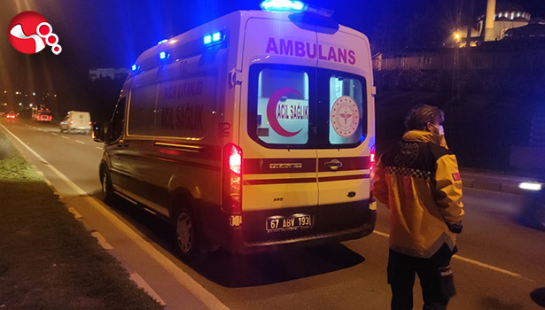 Otomobil yayaya çarptı!..