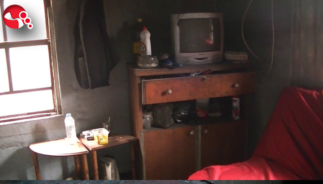 Harabe evde yaşam mücadelesi...