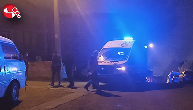 Sinir krizi geçirdi, elini kesti!..