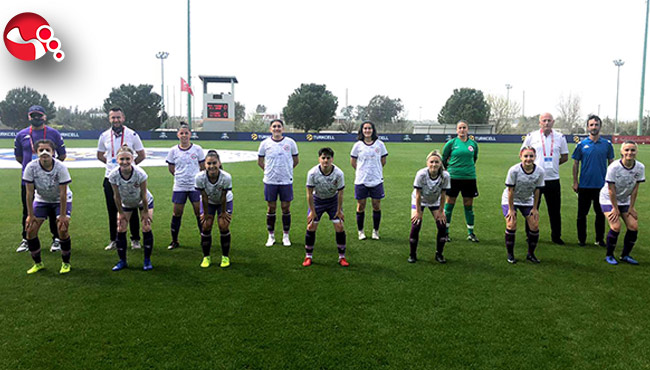 Ereğlili Kadın Futbolcular ilk maçta 3 puan aldı