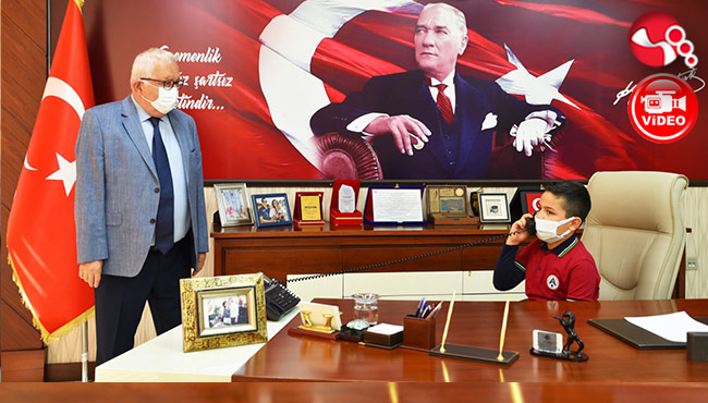 Posbıyık, Makamını 4. sınıf öğrencisine devretti...