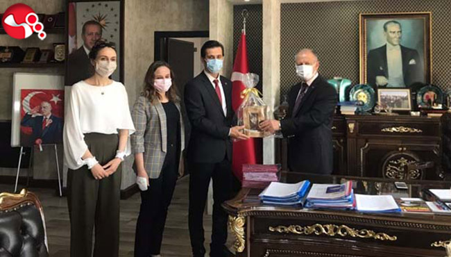 Birincilerden Çorumluoğlu'nu ziyaret etti