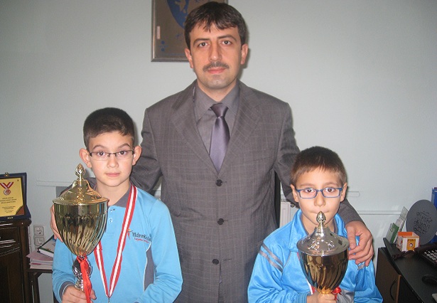 Özel Yıldırım Koleji öğrencileri satranç şampiyonu