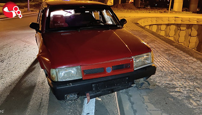 Kaza yaptı, aracı bırakıp kaçtı!!!