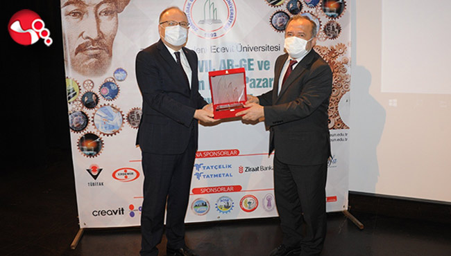 AR-GE ve İnovasyon Proje Pazarında ödüller verildi