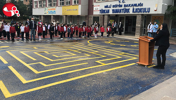 İlkokul ve ana sınıflarında yüz yüze eğitim başladı