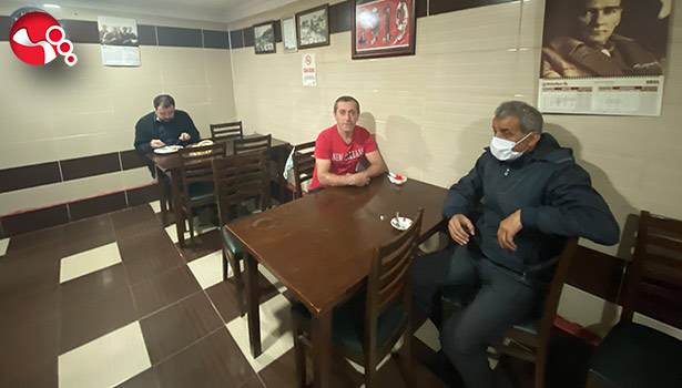 Yeni normalleşmeyle kafeler hizmet vermeye başladı