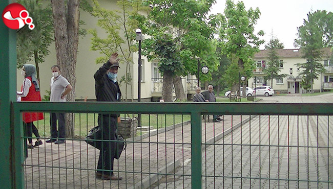 73 yaşındaki Ramazan Amca Huzurevine yerleştirildi