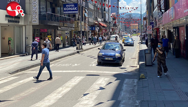 Vatandaşlar kurallara uyuyor