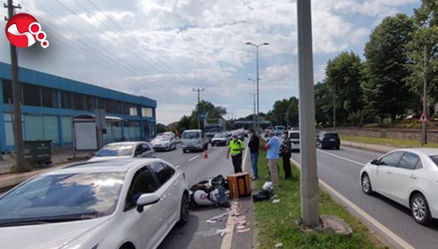 Motorkurye kaza yaptı!...