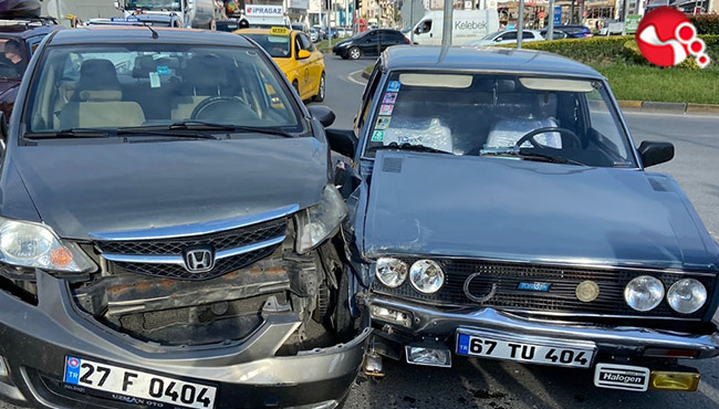 Dip Dibe çarpıştılar!!!