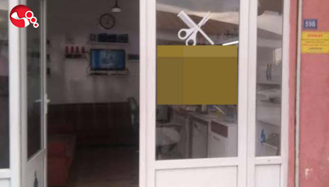 Maske takmamaya direnen müşteri berberi yaraladı