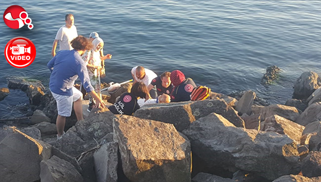 Kayalıklardan düştü, yaralandı!!!