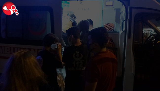 Beş kişinin saldırısına uğradılar: Yaralılar var...
