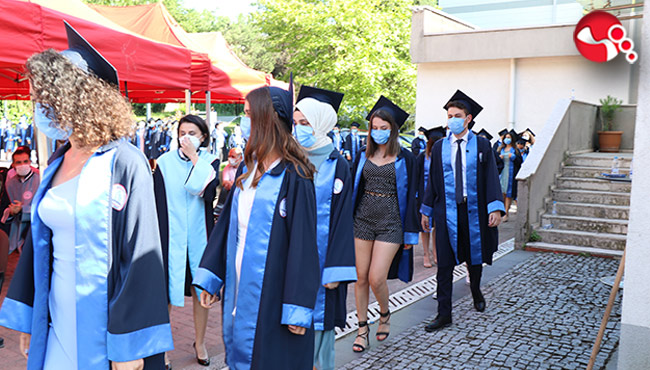 ZBEÜ DİŞ HEKİMLİĞİ FAKÜLTESİ ÖĞRENCİLERİ YEMİN ETTİ