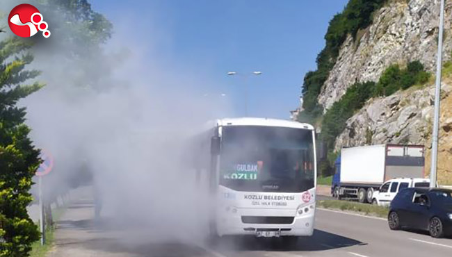 Seyir halindeki halk otobüsünde yangın