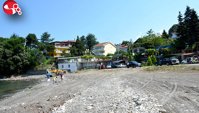 İncivez altı sahilinde temizlik çalışması…