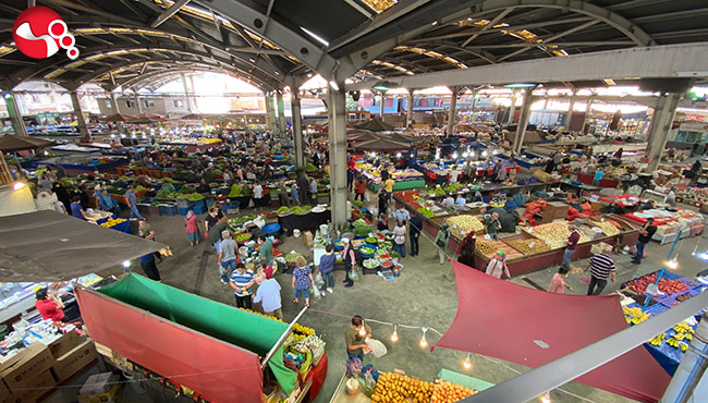 Halk pazarındaki fiyatlar yüz güldürdü