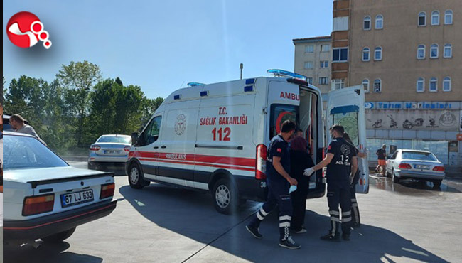 Araçlar çarpıştı: Yaralılar...