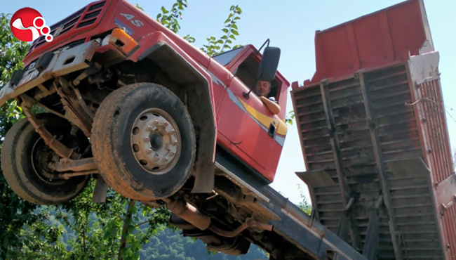 Kamyon ŞAH'a kalktı!..