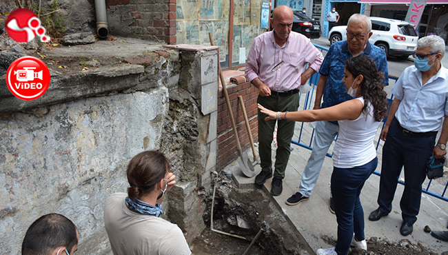 TARİHİ ÇEŞME GÜN YÜZÜNE ÇIKIYOR...