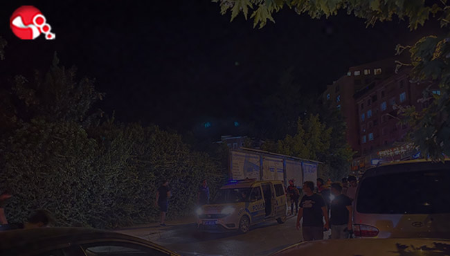 Kız yurdu önünde olanlar PES dedirtti